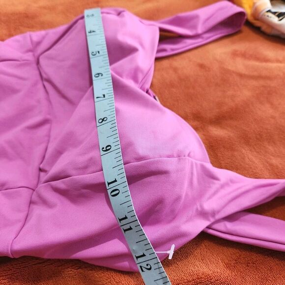 Calia swim top Women Size XS Light Purple Color  Padded Wired   B8 - Picture 8 of 9